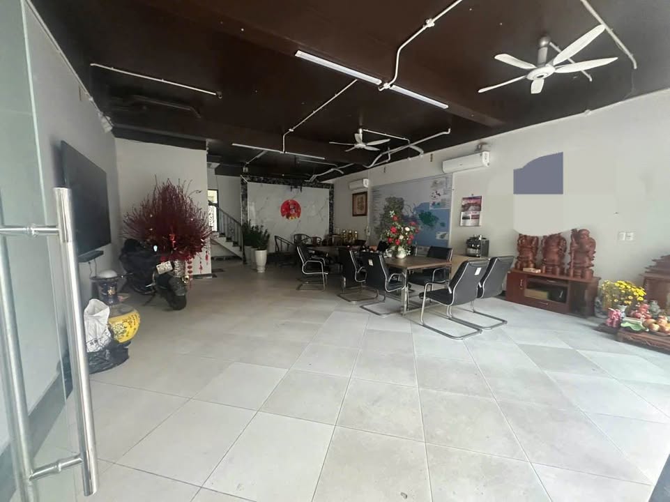 Cho thuê shophouse đường lớn Hải Đăng - Vinhomes Marina 105m² giá 37 triệu - Phù hợp kinh doanh và ở ngay!