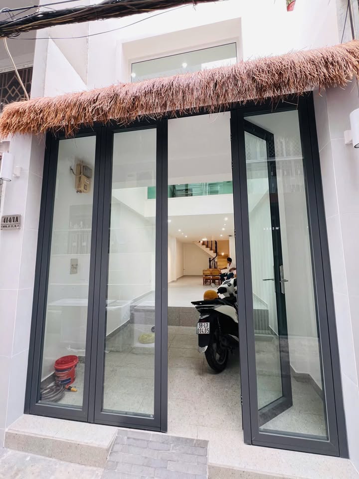 Sang nhượng Spa tại Quận 3 - 42m² giá 130 triệu - Lợi nhuận cao, vị trí đắt giá!