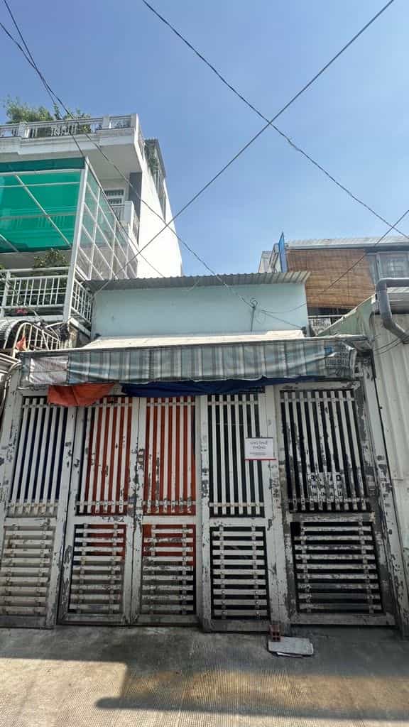Nhà cấp 4 hẻm xe hơi Trường Chinh, Tân Bình 96m² giá 8.35 tỷ - Tiềm năng đầu tư lớn!