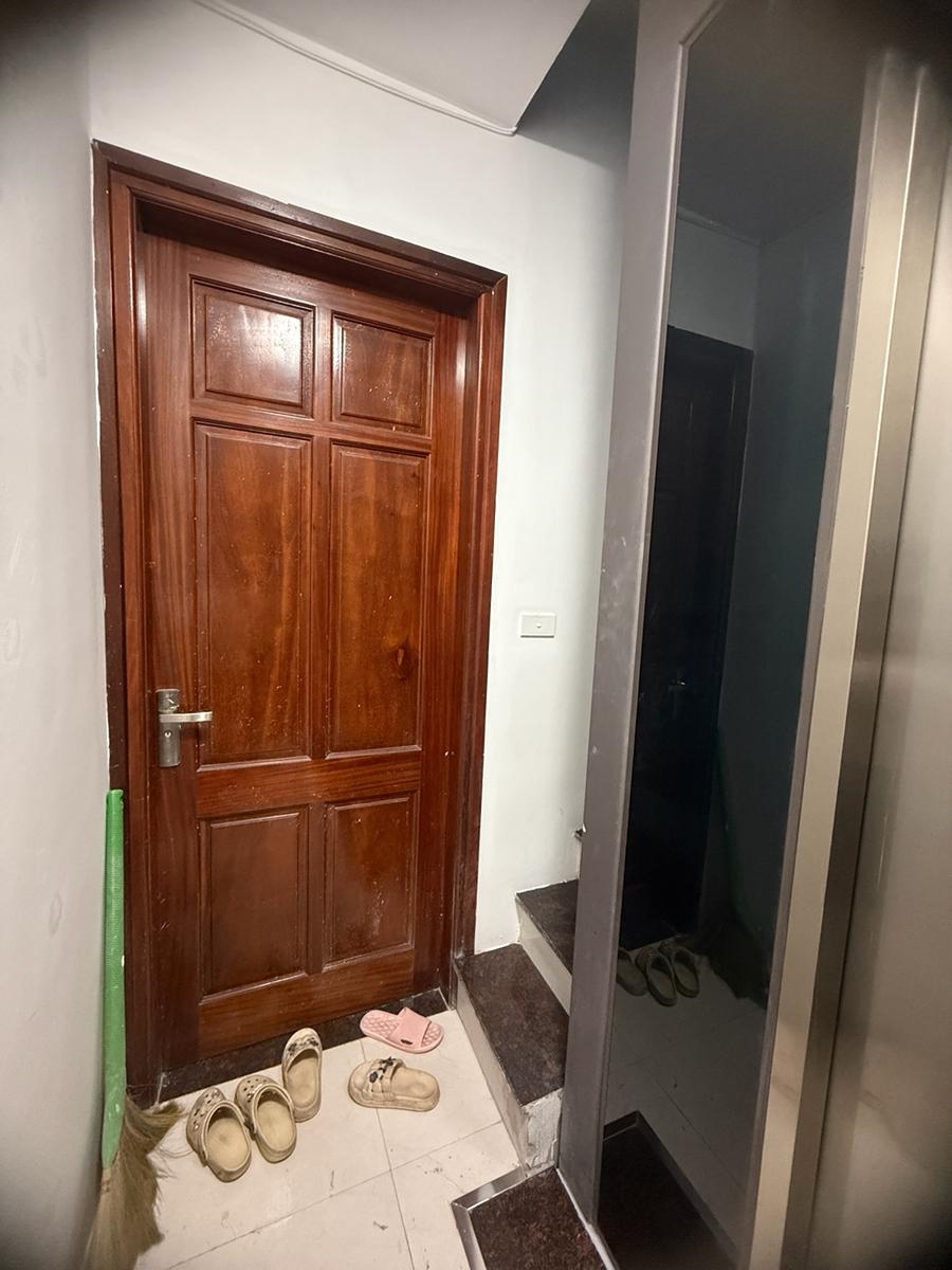 Nhà 6 tầng Trần Thái Tông, Cầu Giấy 50m² giá 15,6 tỷ - Cơ hội đầu tư sinh lời!