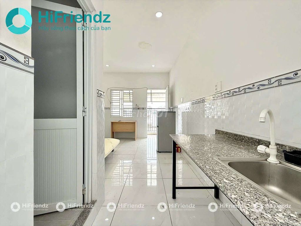 Studio cho thuê Cộng Hòa 22m² chỉ 4.2 triệu - Full nội thất, ban công thoáng mát!