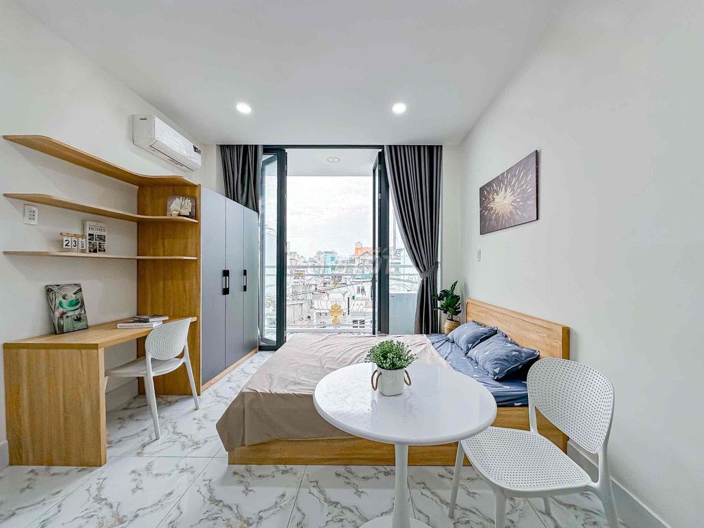 Phòng studio 35m² tại Quận 7 giá 6 triệu - Nội thất mới, ban công thoáng mát!