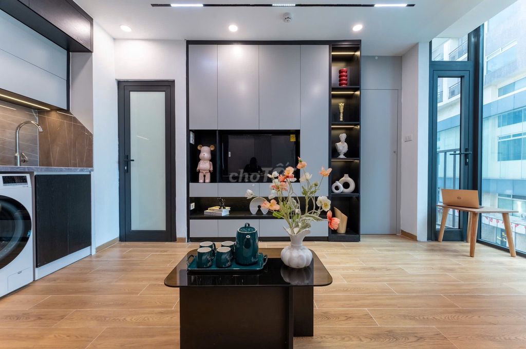 Căn hộ 1N1K Bưởi Đội Cấn 50m² giá 10.5 triệu - Full nội thất sang trọng