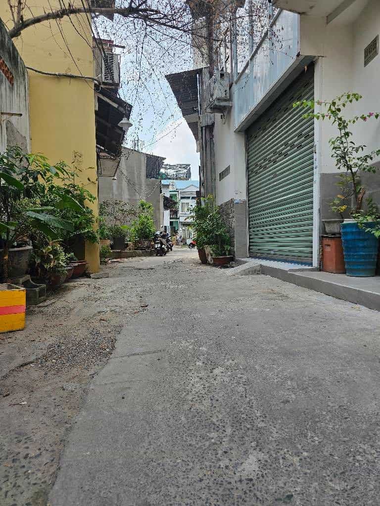 Nhà giá rẻ Phường Tân Sơn, Quận Tân Bình, 48m² - Đẹp, nội thất đầy đủ, giảm giá 350 triệu chỉ 4.3 tỷ!