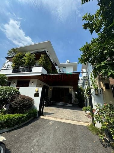 Biệt thự Mỹ Gia, Phú Mỹ Hưng 380m² - Full nội thất cao cấp, giá thuê chỉ 130 triệu!