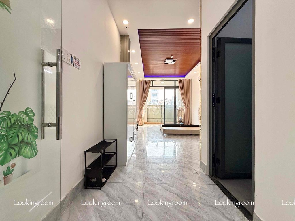 Căn hộ 1 phòng ngủ 50m² quận Tân Bình - Nội thất cao cấp, ban công thoáng mát!