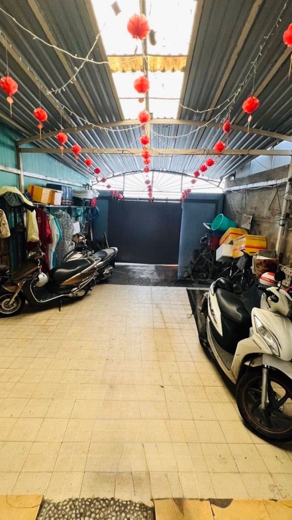 Nhà đáng ở Phú Nhuận Nhiêu Tứ 153m² giá 18,9 tỷ - Không gian yên tĩnh, xe hơi ngủ trong nhà!