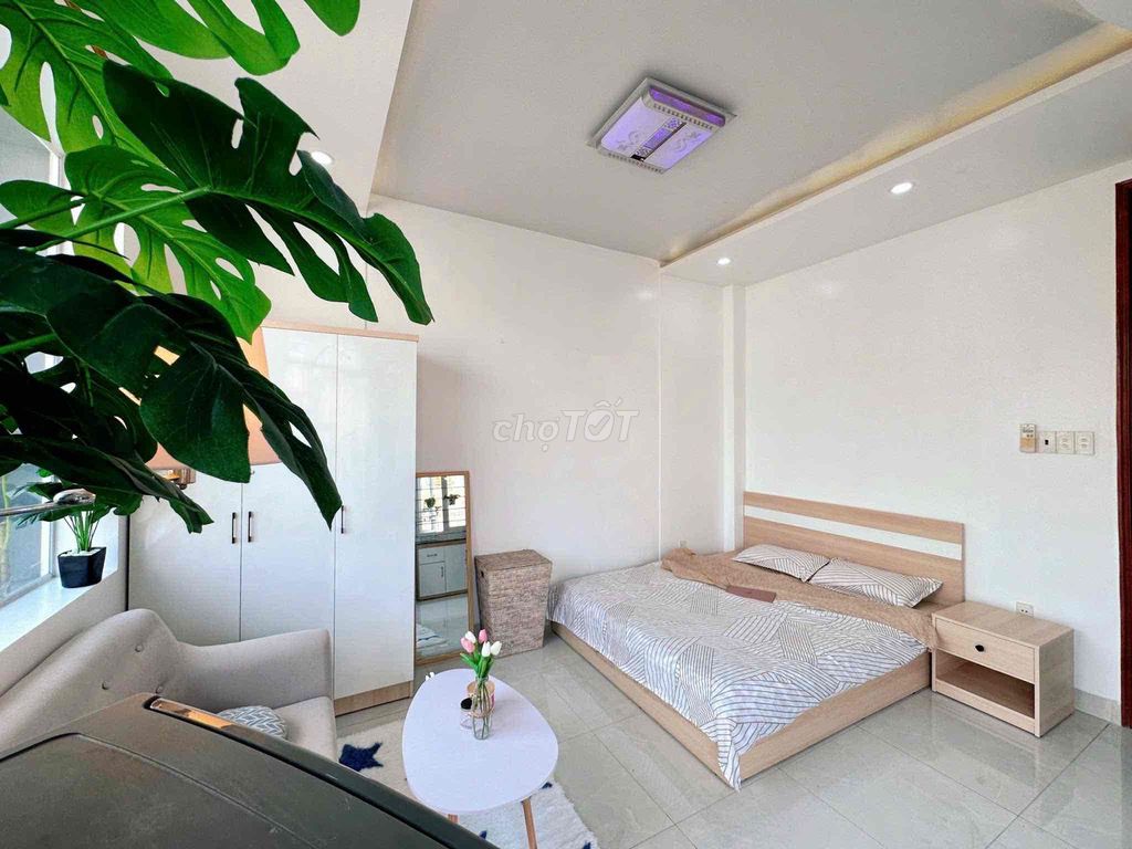 Căn hộ Studio Ban Công 35m² ngay Phan Đăng Lưu - Phú Nhuận giá 6 triệu - Full nội thất, thang máy