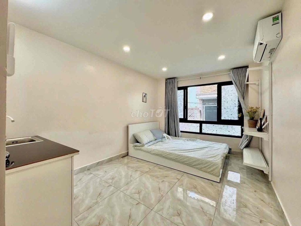 Phòng cho thuê Trần Hưng Đạo 20m² giá 5.8 triệu - Cửa sổ trời siêu thoáng!