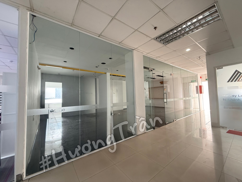 Văn phòng cho thuê 70m² tại STS Tower, Ninh Kiều - Góc 2 mặt tiền chỉ 17.850.000 VNĐ