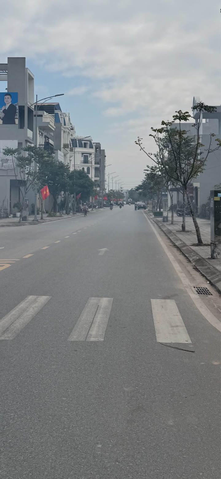 Đất nền góc mặt tiền đường Lưu Hữu Phước, Nam Định 105m² - Cơ hội đầu tư lý tưởng!