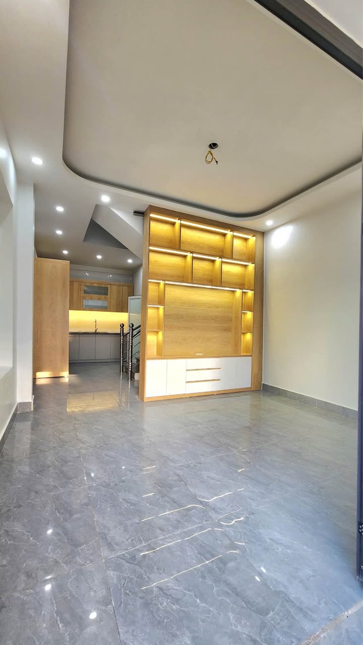 Nhà phố Vĩnh Niệm Hải Phòng 40m² giá 2.72 tỷ - Gần Aeon Mall chỉ 5 phút đi bộ!