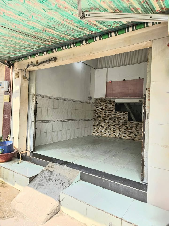 Nhà cho thuê tại 1/ Hồ Văn Long, Q. Bình Tân 40m² chỉ 5 triệu - Lâu dài, ổn định!