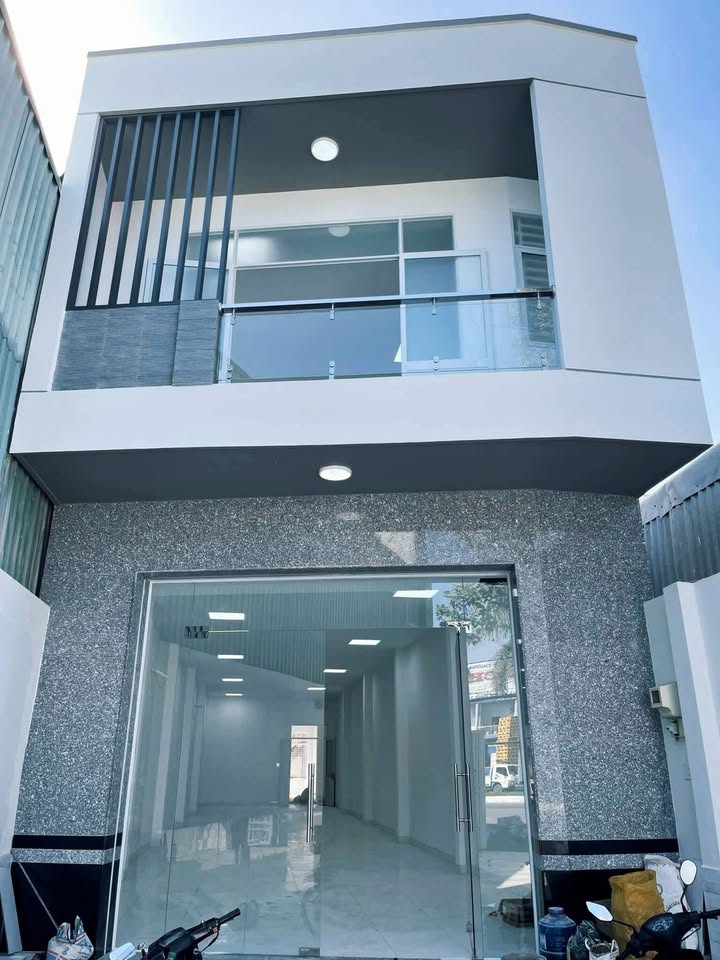 Nhà cho thuê mặt tiền đường 3/2, Ninh Kiều, Cần Thơ - Giá chỉ 25 triệu/tháng!