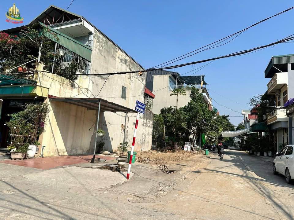 Bán đất Ninh Sơn 75.8m² giá 3.6 tỷ - Hướng Đông, ô tô tránh nhau thoải mái!