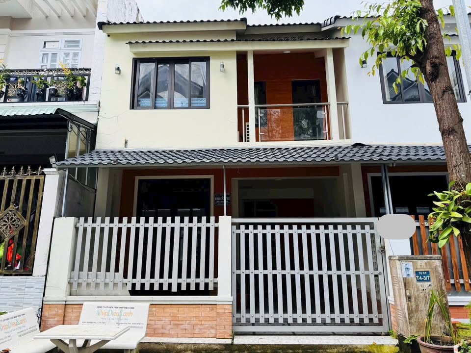 Nhà phố 1 trệt 1 lầu KDC Nam Long 2, Cái Răng - 4.3 tỷ, chính chủ bán gấp!