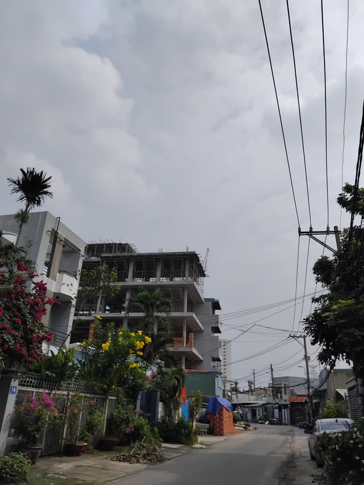 Đất Trường Thọ, Thủ Đức 54m² giá 6.3 tỷ - Vị trí đắc địa, xây dựng 6 tầng!