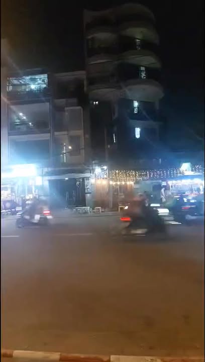 Căn hộ 8 phòng ngủ tại Phường Tầm Vu, 350m² giá 13.6 tỷ - Đầu tư sinh lời ngay!