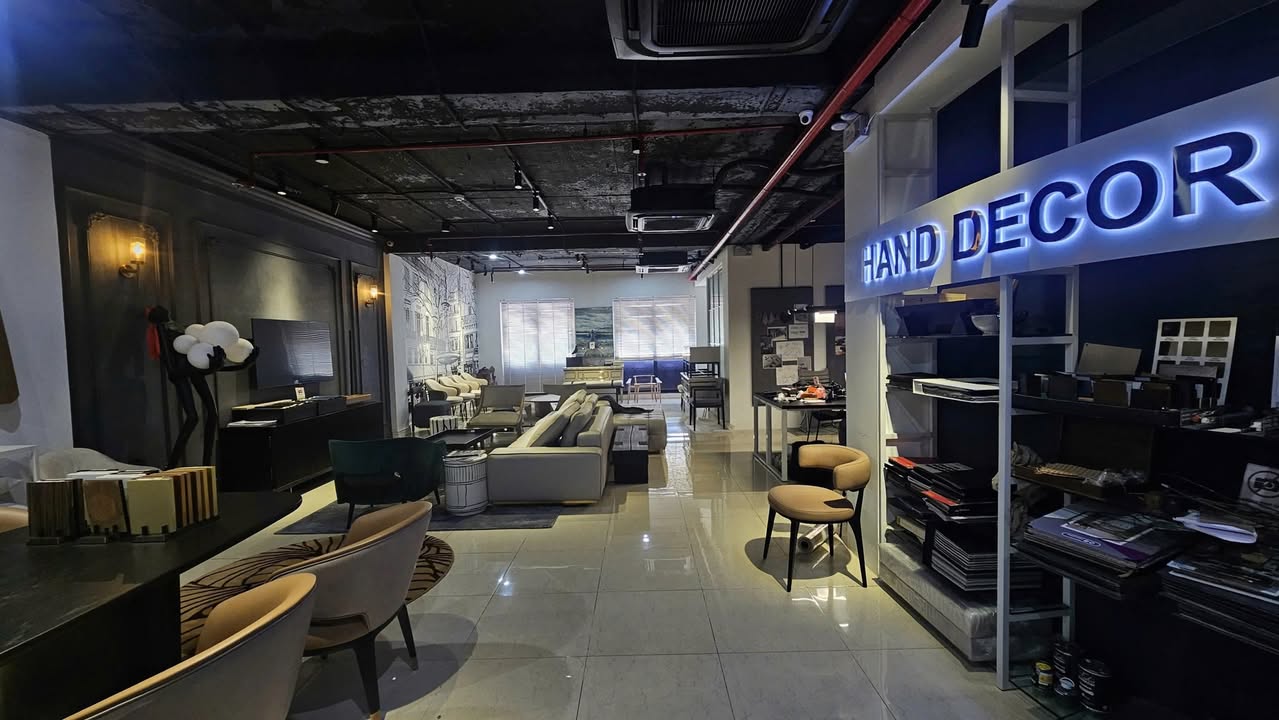 Văn phòng cho thuê tại Trịnh Đình Cửu 180m² giá 22 triệu - Không gian lý tưởng để khởi nghiệp ngay!