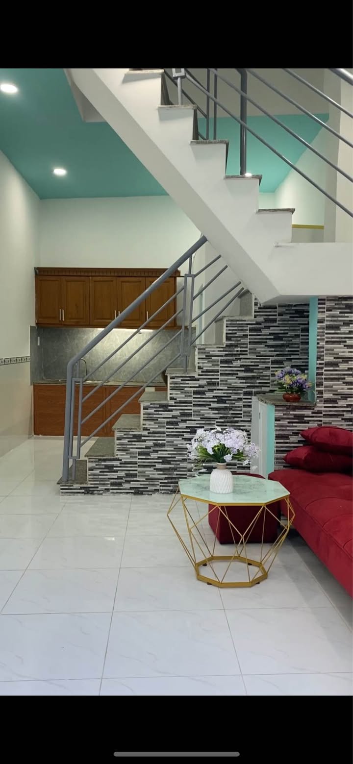 Nhà riêng TX21 Quận 12 24m² giá 1.15 tỷ - Thiết kế hiện đại, gần chợ, trường học!