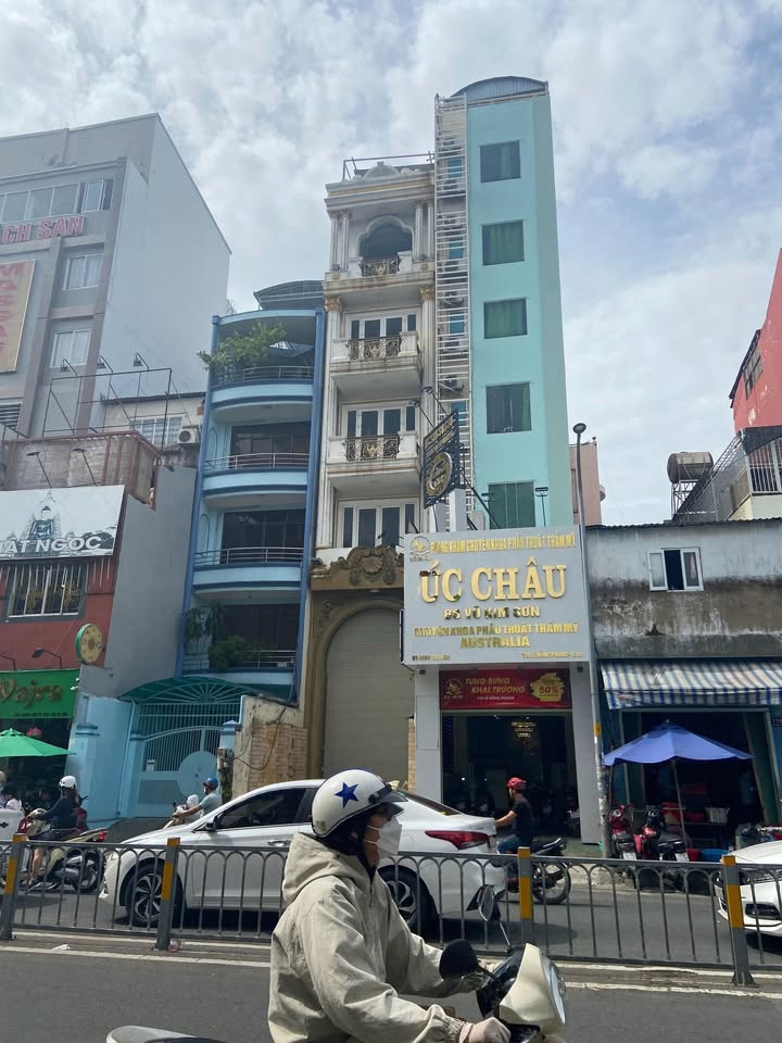 Nhà mặt tiền Lê Hồng Phong, P.Hòa Hưng, Q.10 - Đầu tư sinh lời với 100 triệu/tháng!