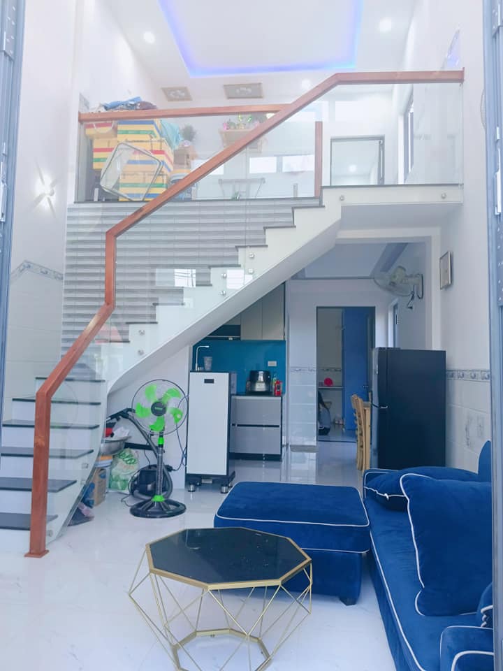 Nhà mặt tiền đường Hùng Vương, phường Nhơn Phú 70m² giá 2.1 tỷ - Thiết kế hiện đại, nội thất cao cấp!