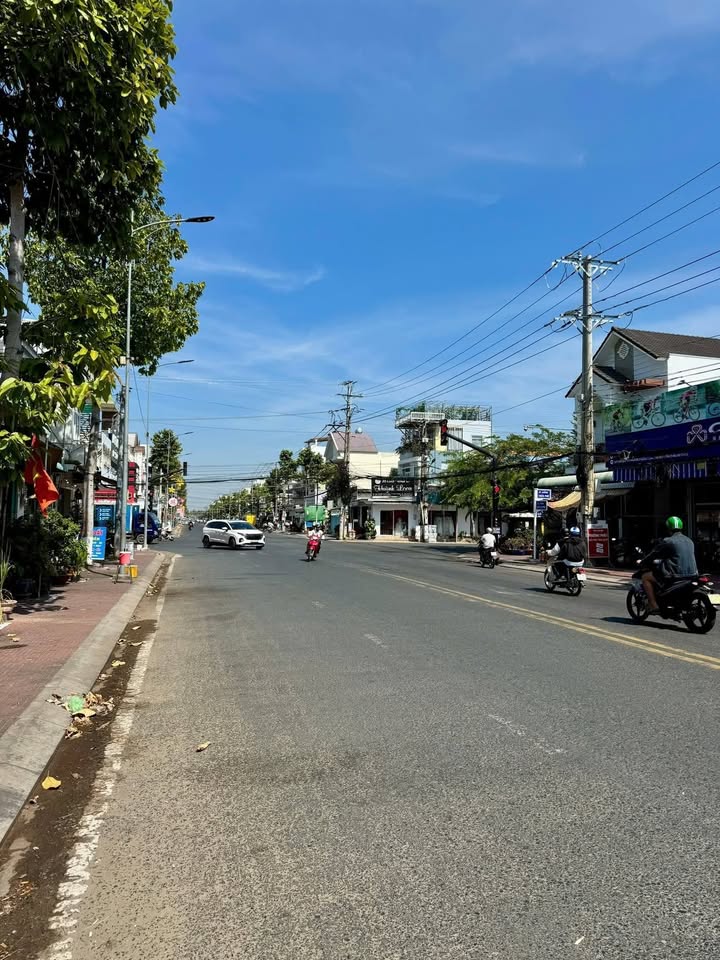 Đất nền mặt tiền đường Nguyễn Tri Phương, 60.7m² giá 2 tỷ - Sổ đỏ chính chủ, thương lượng ngay!