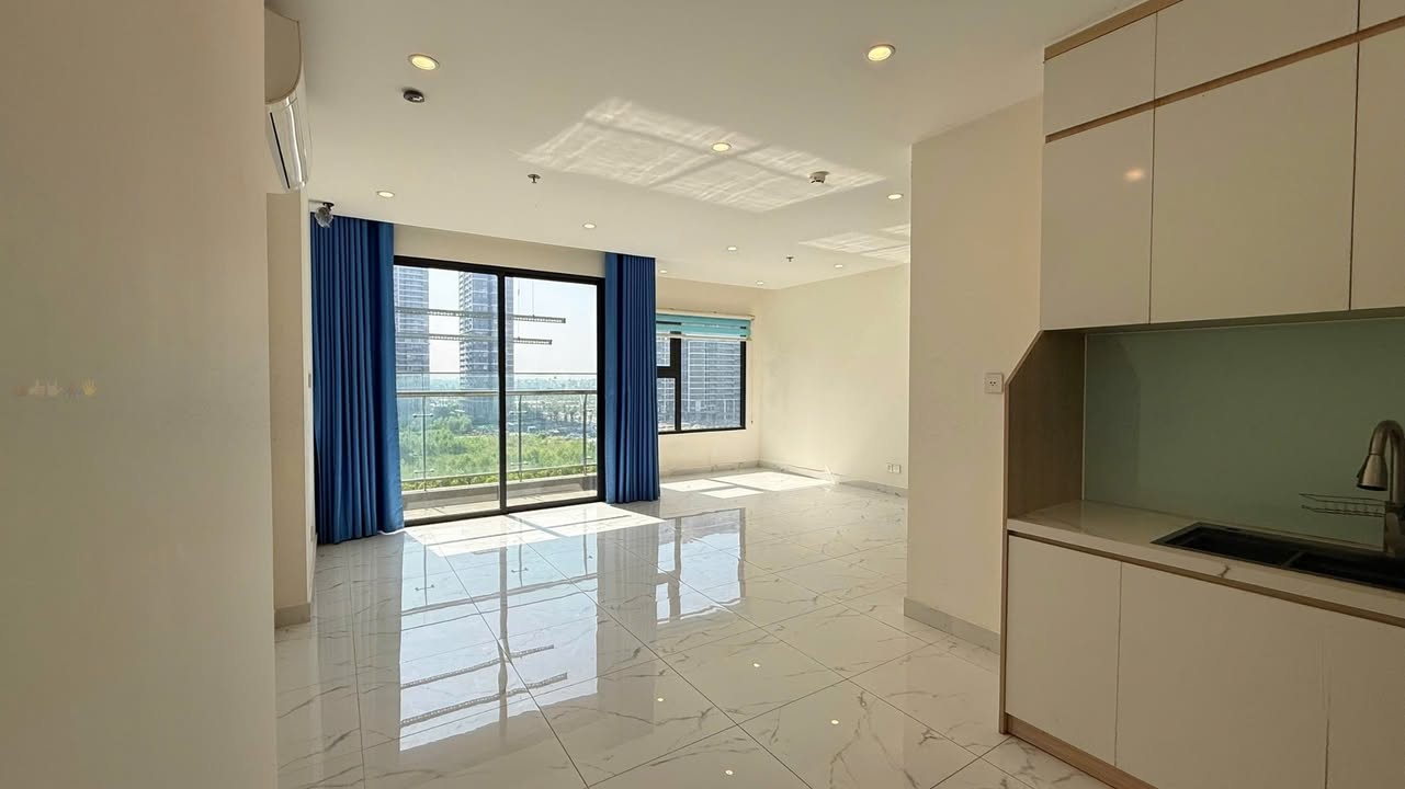 Căn hộ Vinhomes Grand Park - Beverly Solary 73m² giá 3.95 tỷ - View thoáng mát cả ngày!