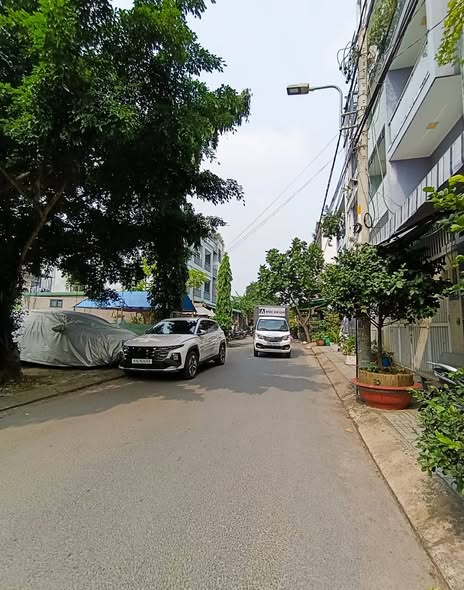 Nhà phố 61m² hẻm xe tải 8m đường Lê Đức Thọ - Giá chỉ 8 tỷ, thương lượng ngay!