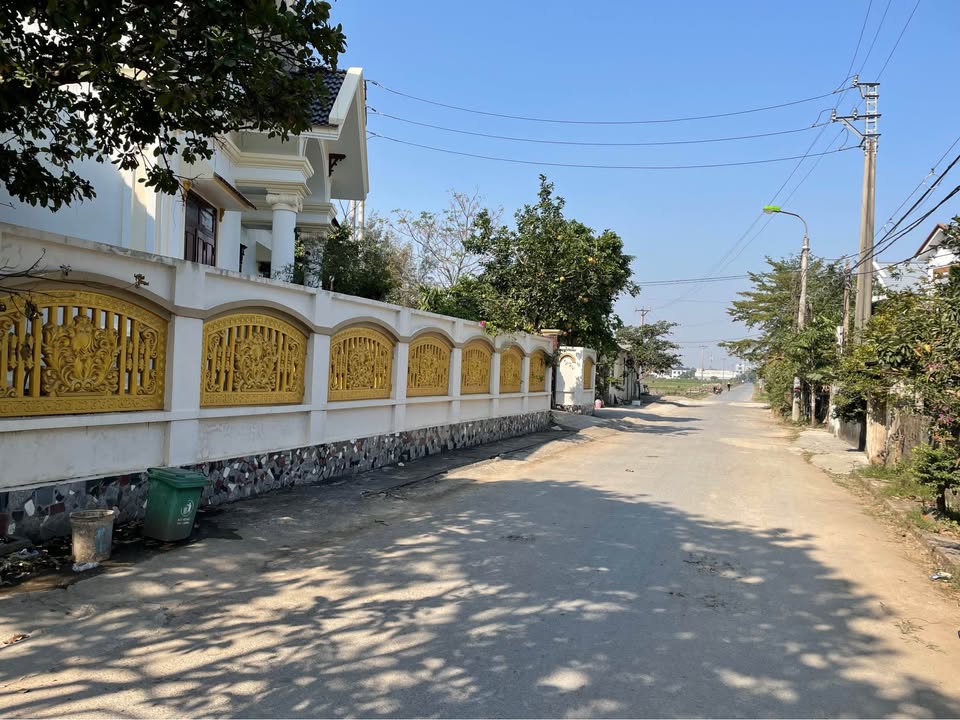 Đất nền 2 mặt đường Trần Nhân Tông 125m² giá chỉ 1.7 tỷ - Cơ hội đầu tư tuyệt vời!