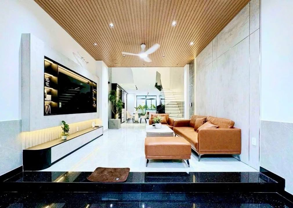 Nhà phố Phường 10 Quận 8 63m² giá 8 tỷ - Dọn vào ở ngay!