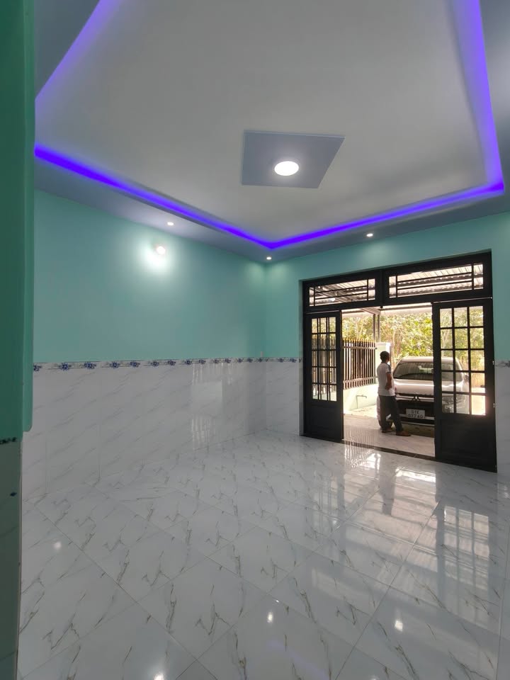 Nhà phố Ninh Thạnh, Tây Ninh 145m² giá 900 triệu - Sẵn sàng đón tết!