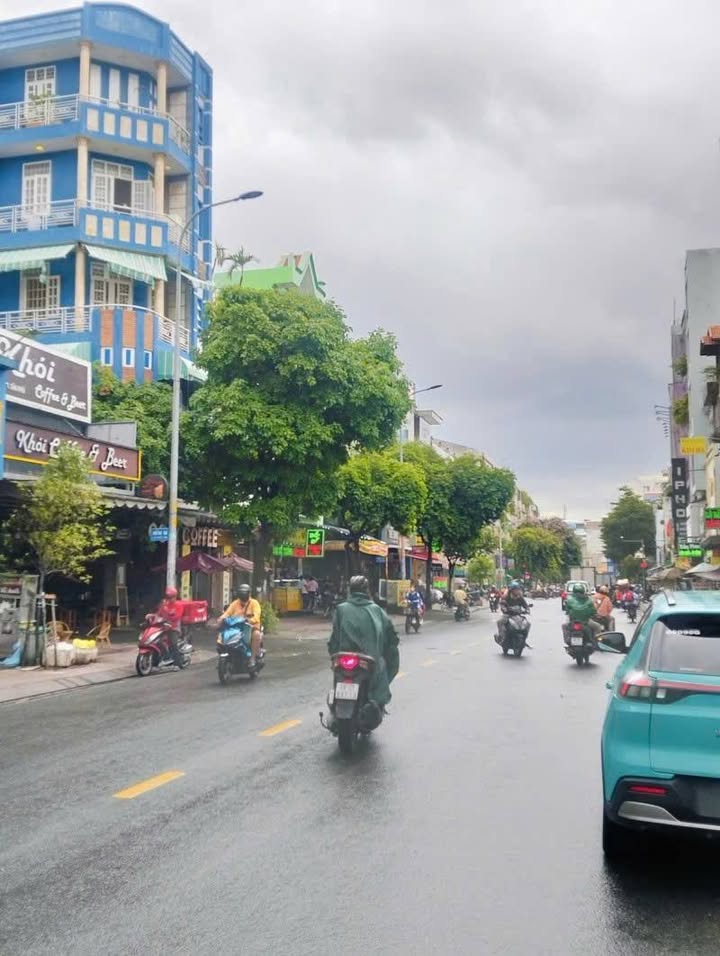 Nhà mặt tiền kinh doanh Gò Dầu, Tân Quý, 73.1m² chỉ 12.8 tỷ - Đầu tư sinh lời tuyệt vời!