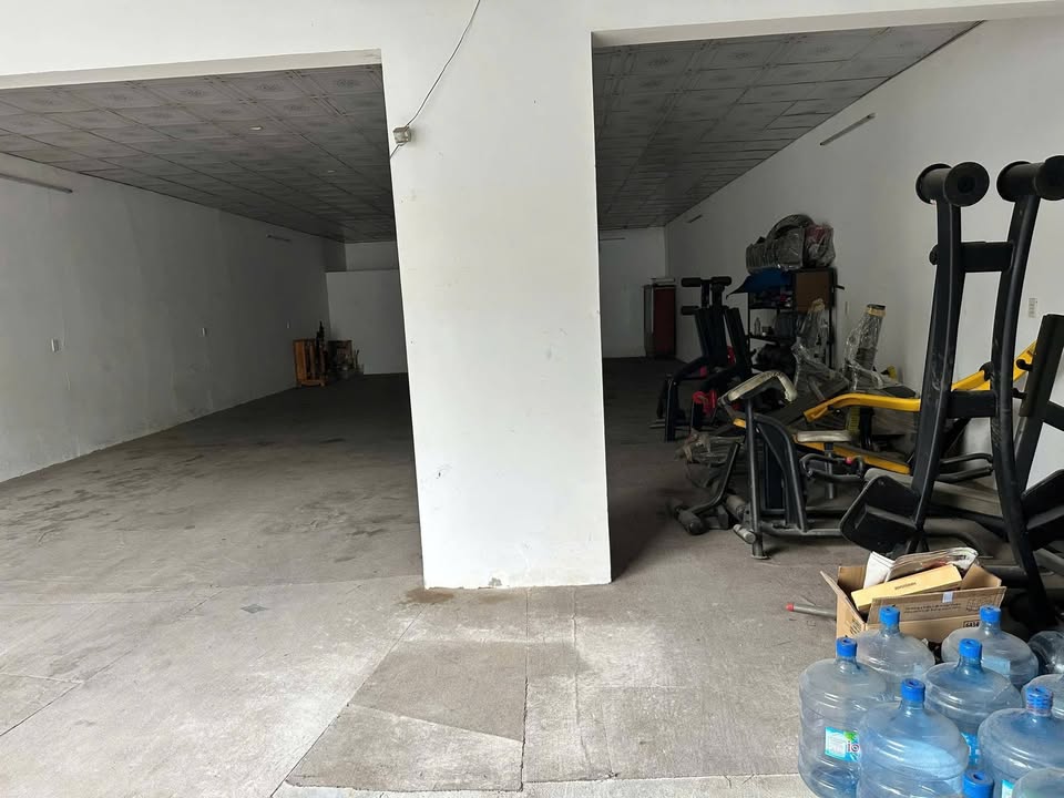 Kho cho thuê Phú Lợi Thủ Dầu Một 250m² giá 17 triệu - Tiện ích đầy đủ, giao thông thuận lợi!