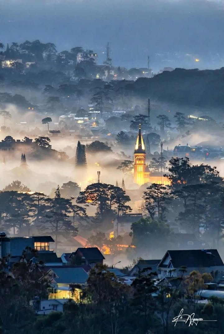 Đất xây dựng 200m² tại Cam Ly, Đà Lạt - Giá chỉ 2.35 tỷ, cơ hội đầu tư tuyệt vời!