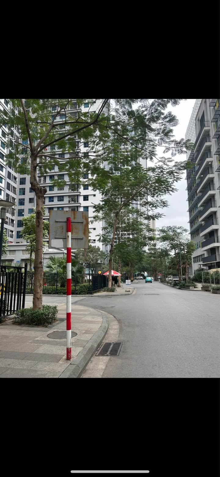 Nhà đẹp Phố Trôi Hoài Đức 43m² giá 8 tỷ - Thiết kế hiện đại với thang máy!