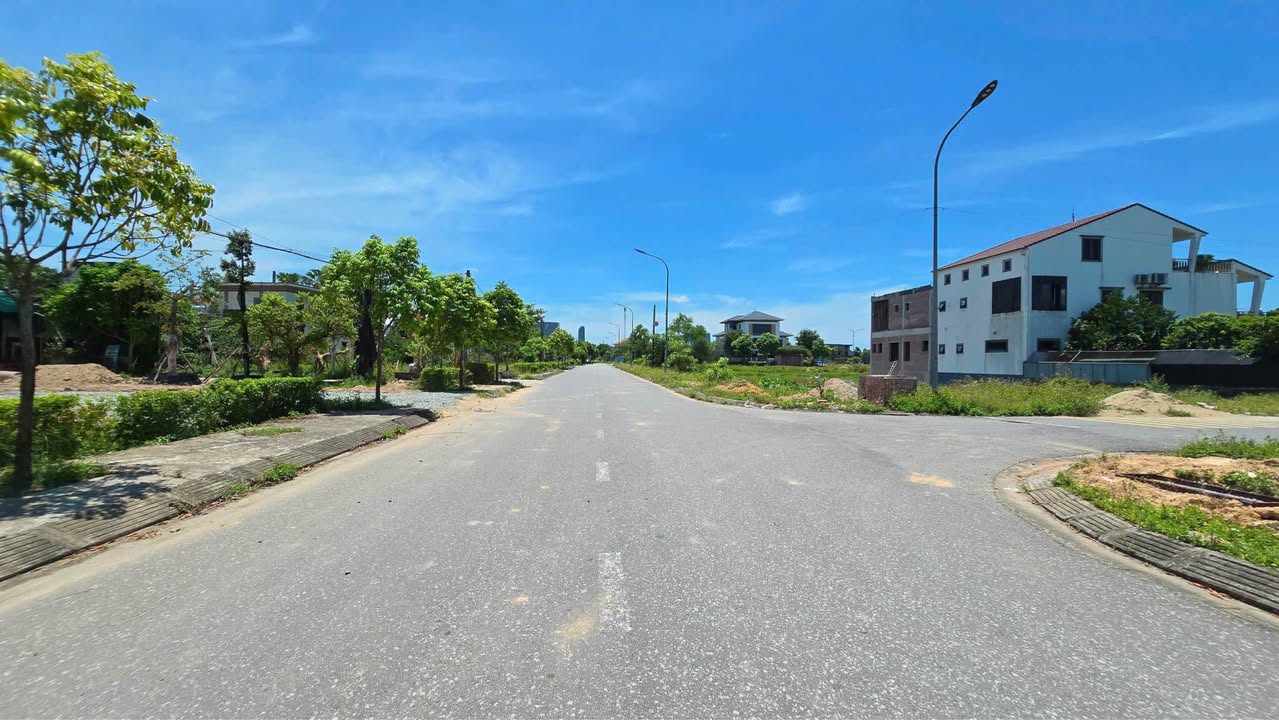 Đất nền Thạch Đài 180m² giá 3.7 tỷ - Cơ hội đầu tư tuyệt vời!