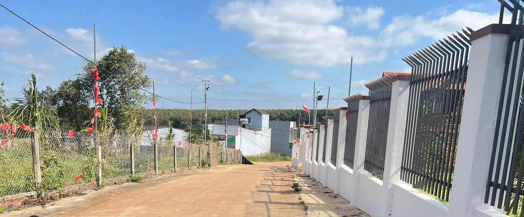 Đất nền Cư Suê, Cư M'gar 140m² giá 1.27 tỷ - Vị trí đắc địa gần tỉnh lộ 8!