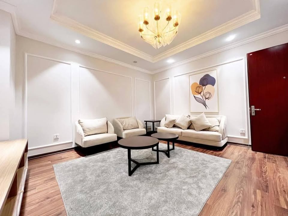 Nhà riêng Ngõ Chợ Văn Điển, Huyện Thanh Trì, 40m² giá 6 tỷ - Kinh doanh sầm uất