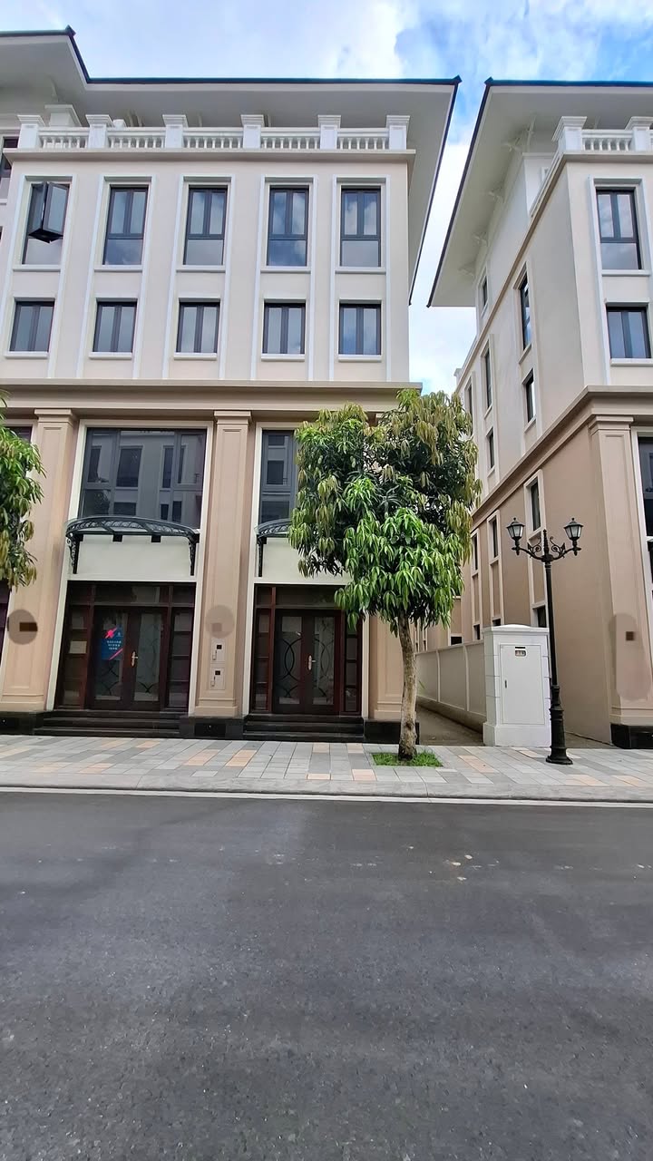 Căn hộ Vinhomes Ocean Park Long Biên 78m² giá 9.5 tỷ - Đầu tư sinh lời cao!