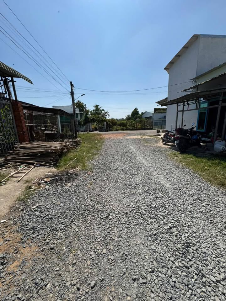 Nhà hẻm 64 Trần Phú, Long Hoa, Tây Ninh 116m² giá 850 triệu - Vị trí thuận tiện, an ninh tốt