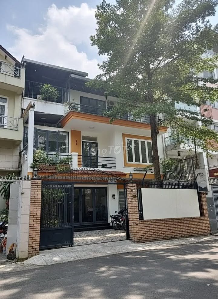 Cho thuê villa Cư xá Đô Thành Quận 3 240m² - Phù hợp làm văn phòng, spa cao cấp