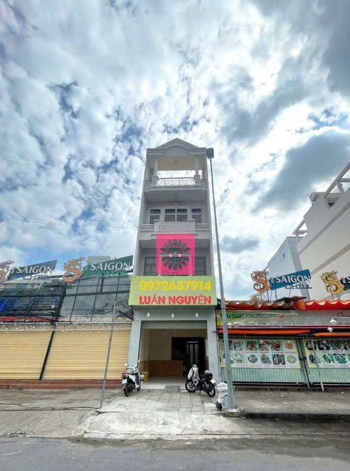 Cho thuê nhà mặt tiền Phan Xích Long, Phú Nhuận 239.7m² - Kinh doanh sầm uất!