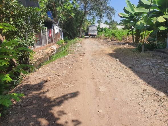 Đất nền xã Nhị Bình, Hóc Môn 365m² giá 1.4 tỷ - Cơ hội đầu tư hấp dẫn!