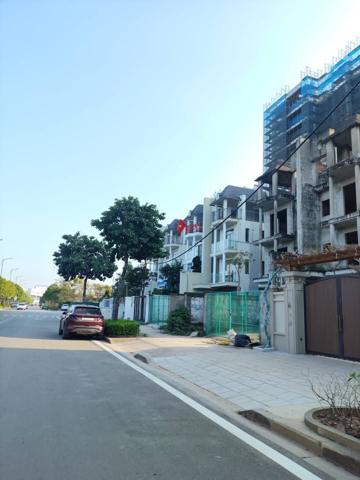 Đất phân lô quân đội A38, phố Tư Đình 140m² giá 22.4 tỷ - Đầu tư sinh lời ngay!