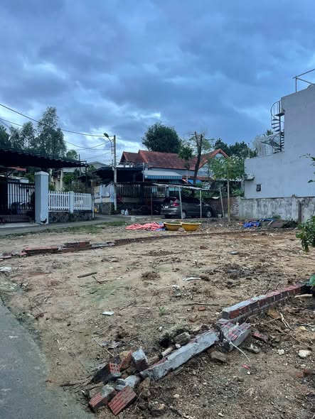 Đất nền Hòa Thọ Tây 90m² giá chỉ 2.2 tỷ - Sổ hồng chính chủ, đường ô tô rộng rãi!