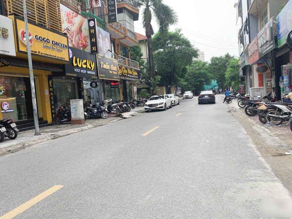 Mặt phố Hoàng Ngân, Thanh Xuân 68m² giá 23.8 tỷ - Đầu tư sinh lời cực hấp dẫn!