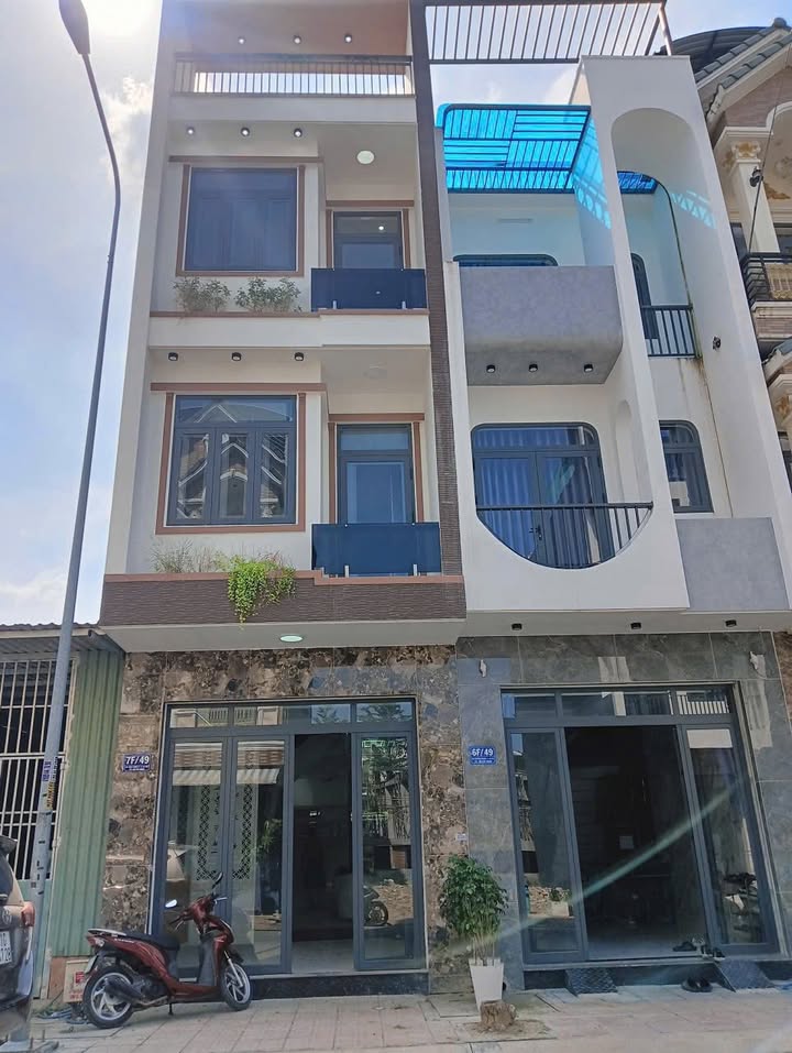 Shophouse Phú Hồng Đạt Bình Chuẩn 63m² giá 5 tỷ - Kinh doanh siêu lợi nhuận!