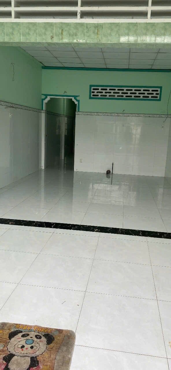 Nhà nguyên căn cho thuê tại hẻm đường Hoàng Việt, Mỹ Tho - Giá 4 triệu/tháng, sẵn sàng vào ở!