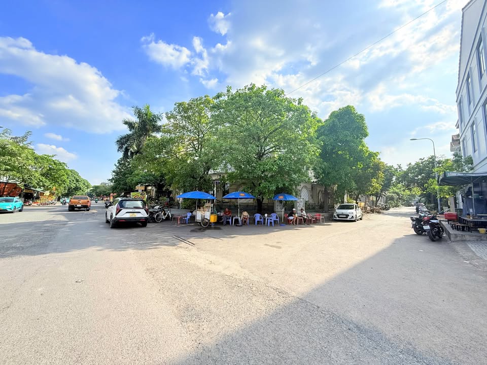 Đất nền Hiệp Bình Chánh 126m² giá 15 tỷ - Đường thông bàn cờ, sổ hồng chính chủ!